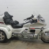 Whitetrike