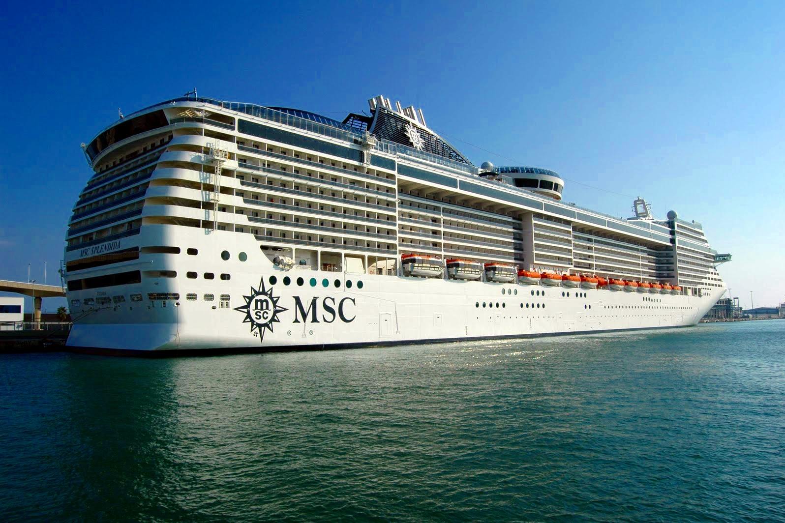 Below ExpectationsNot for English... MSC Splendida